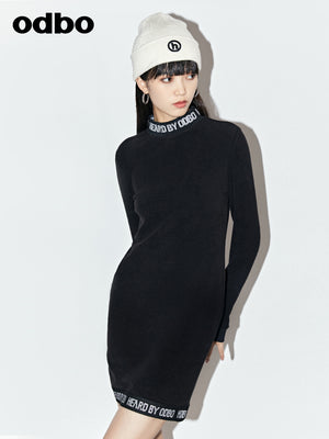 Odbo 黑色半高領長袖連衣裙女秋季2022新款修身顯瘦辣妹性感短裙