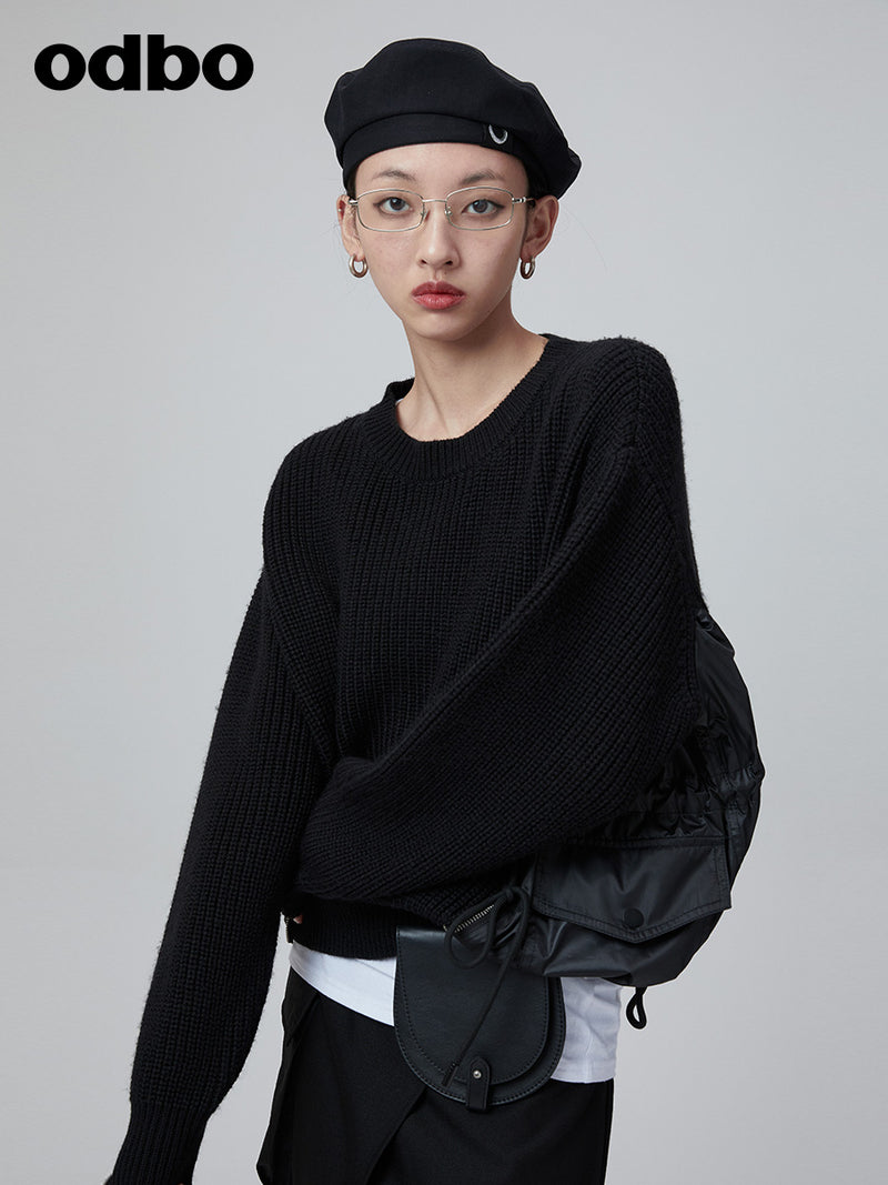 Odbo 潮牌拼接圓領羊絨毛衣女新款2022秋季黑色小眾套頭針織上衣